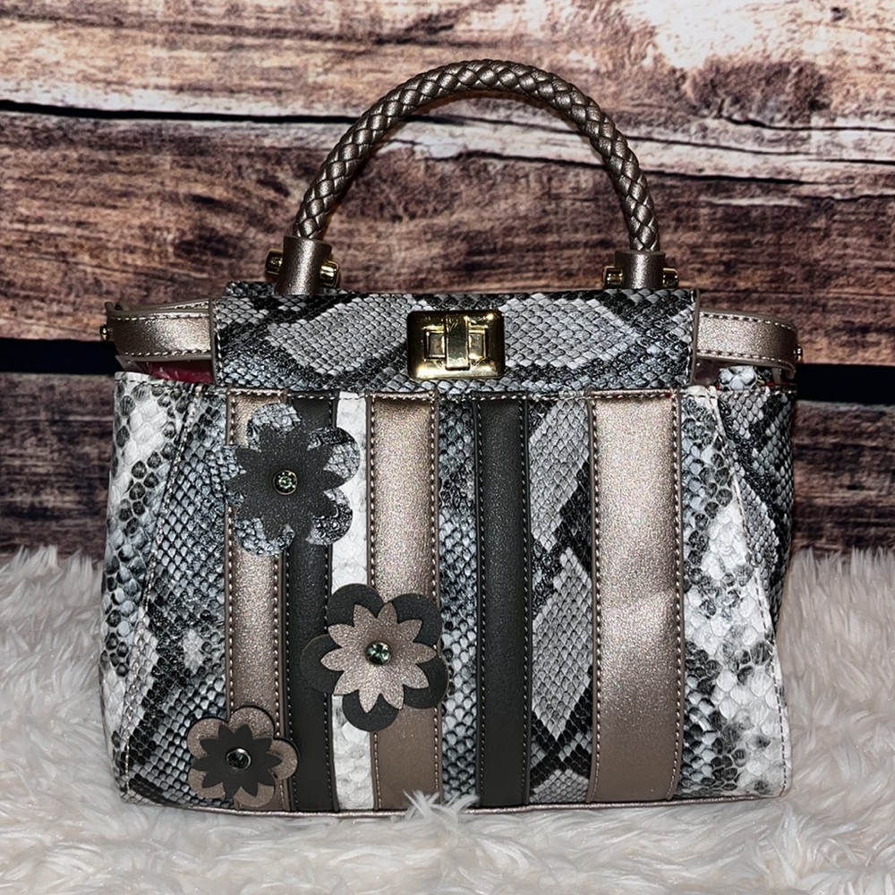 Carlos Falchi bag